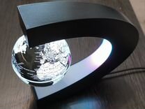 Левитирующая магнитная лампа глобус