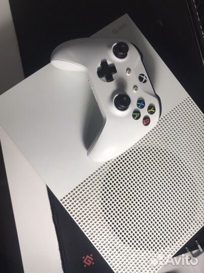 Приставка xbox one s