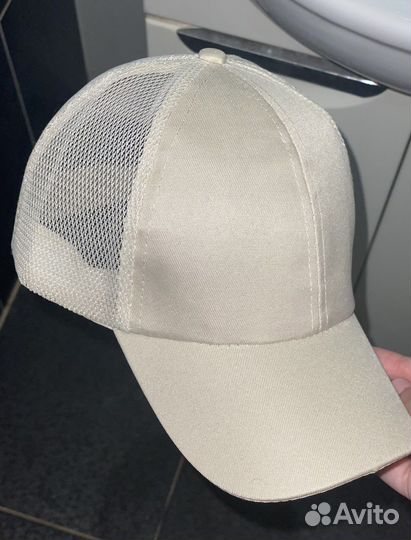 Новая бейсболка
