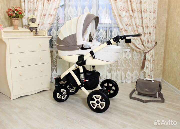 Красивая Adamex Barletta 3в1