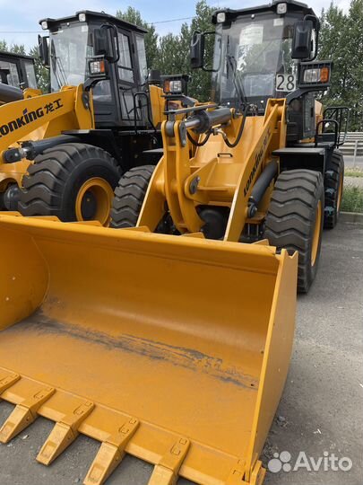 Фронтальный погрузчик Lonking LG833N, 2023