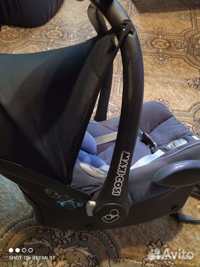 Детское автокресло от 0 maxi cosi