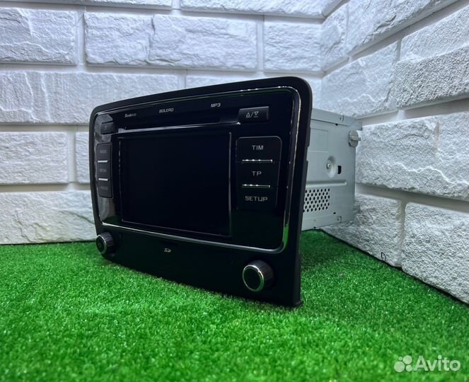 Штатная магнитола Superb bolero delphi GRO633