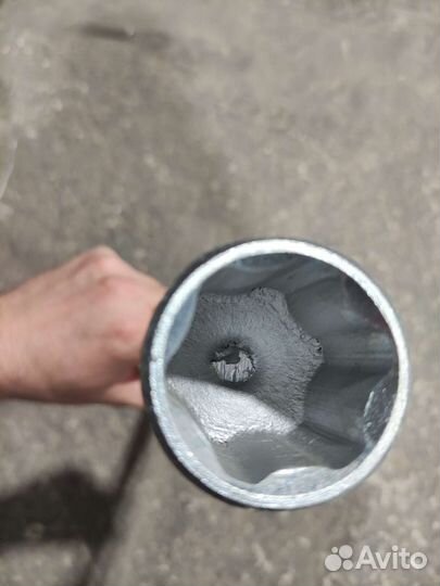 Балонный ключ мтз 27х32