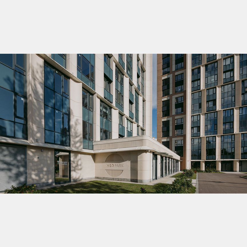 2-к. апартаменты, 110,8 м², 2/12 эт.