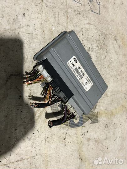 Блок управления пневмо подвеской Land Rover Range