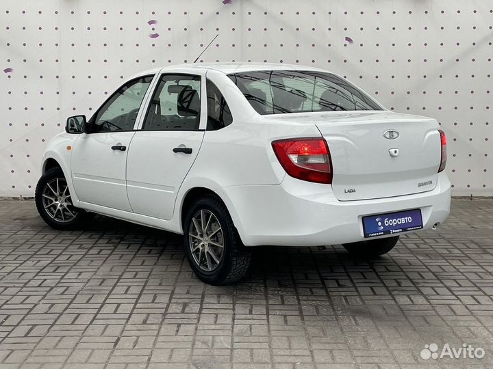 LADA Granta 1.6 МТ, 2012, 130 017 км