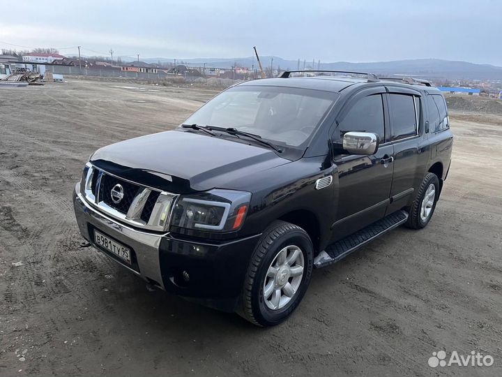 Транспорт Nissan Armada 2004