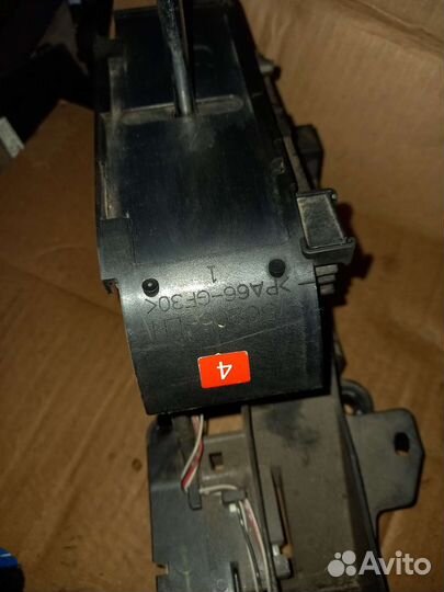 Селектор АКПП Toyota Rav 4(XA30)