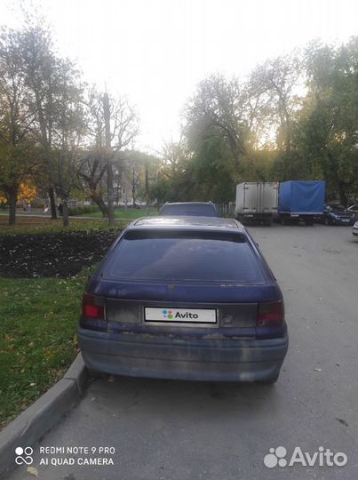 Opel Astra 1.2 МТ, 1998, битый, 250 000 км