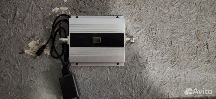 Усилитель сигнала (сотовой связи и интернет)