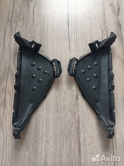 Заглушки противотуманок Тойота Приус (15-18г.в.)