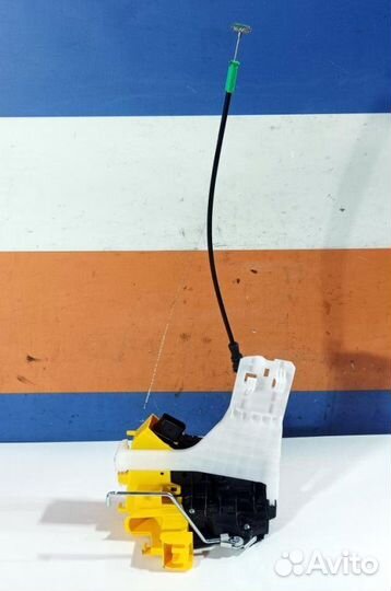 Замок двери передний правый Hyundai Sonata 8 DN