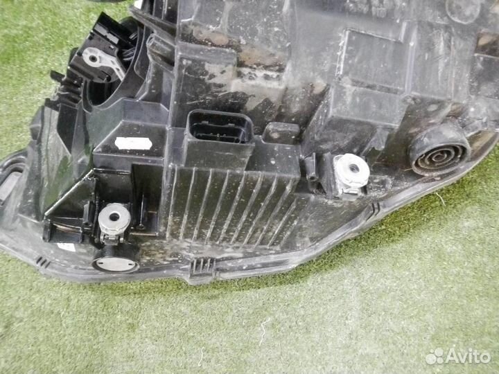 Фара правая BMW 4-Series/M4/4-Series