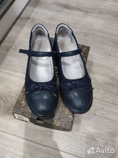 Туфли для девочки
