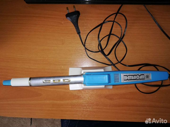 Плойка для завивки волос