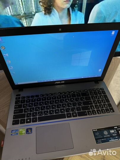 Ноутбук asus