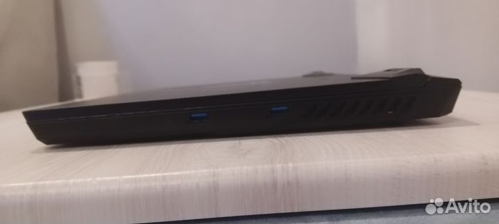 Laptop MSI Vector gp76