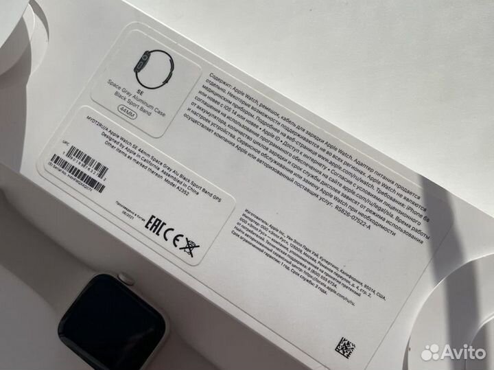 Apple Watch SE 40mm акб 100%