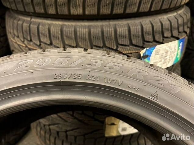 Pirelli Scorpion Winter 295/35 R21