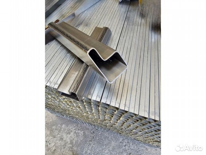 Т-образная труба