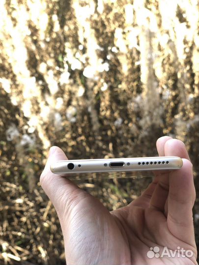 Apple iPhone 6s Plus Gold