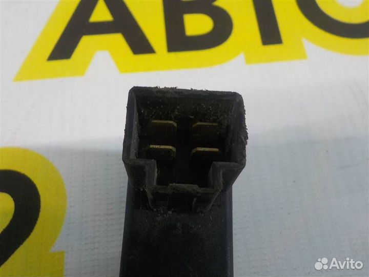 Датчик включения стопсигнала KIA RIO II (JB) 2005