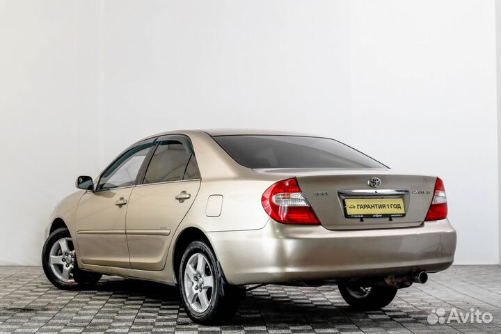 Toyota Camry, 2003