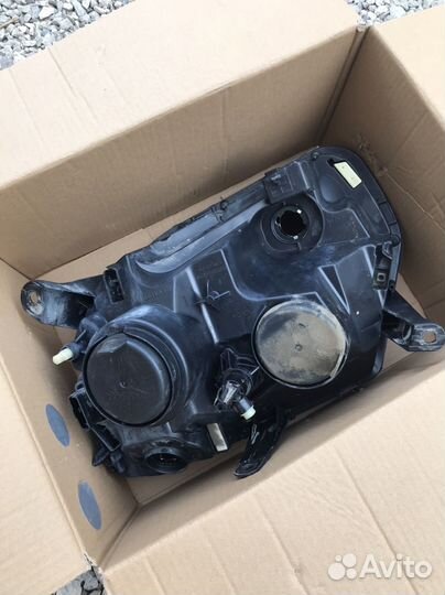 Фара дастер 2018 год