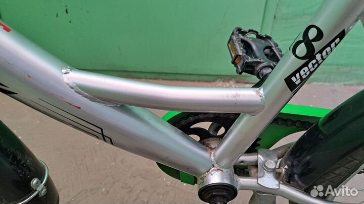 Детский велосипед Novatrack Vector 18 унисекс