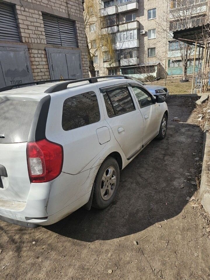 Dacia Logan: фото из отзыва