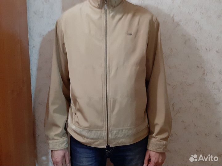 Ветровка