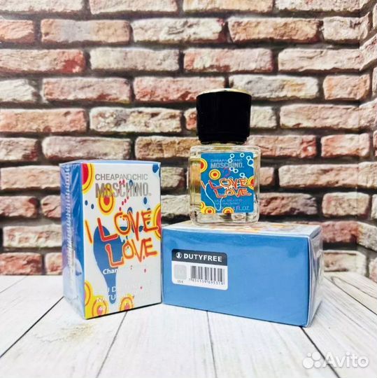 Moschino I love love парфюм женский Москино
