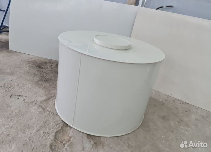 Резервуар пластиковый