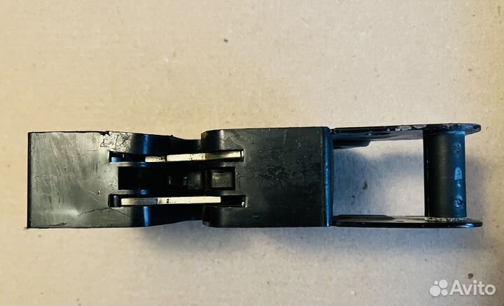 2H0823509B замок капота volkswagen amarok