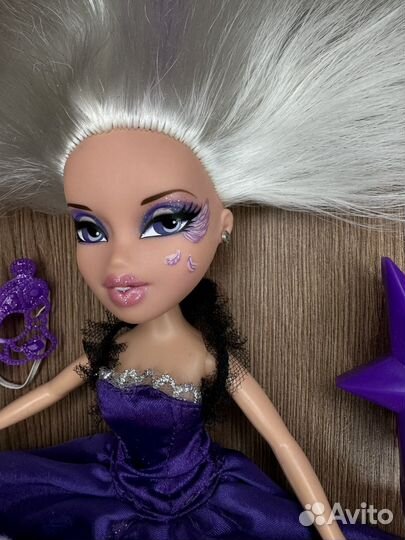 Кукла bratz