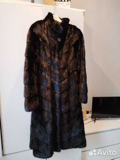 Шуба норковая 42 44 чёрная длинная
