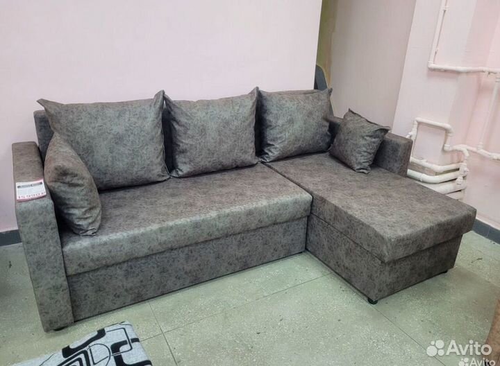 Угловой диван