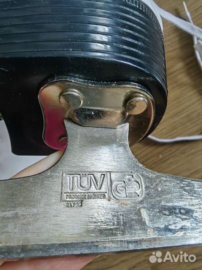 Коньки фигурные 37 размер