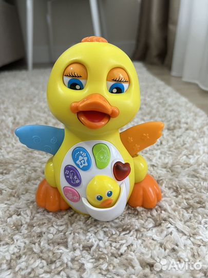 Развивающая игрушка Танцующая уточка