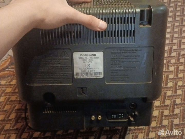 Телевизор samsung CK-3361M. Модель на фото