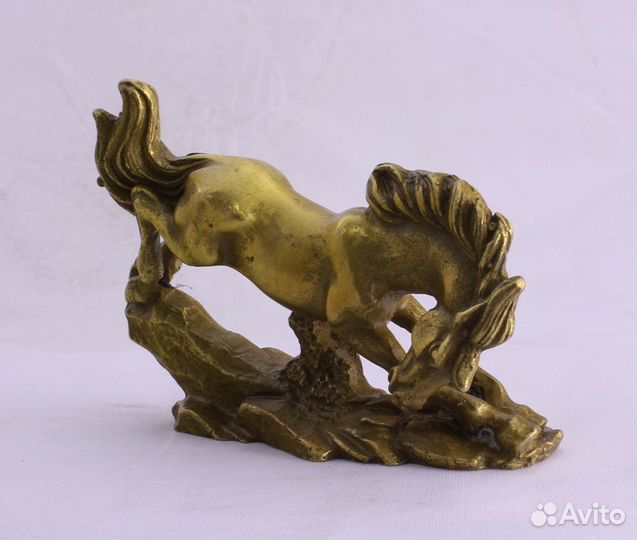 Лошадь - Китайская Статуэтка из Бронзы RU*66-5
