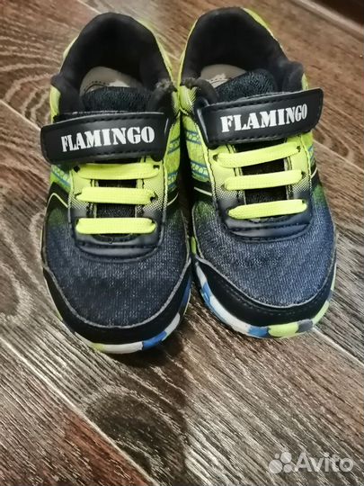 Кроссовки Flamingo 23