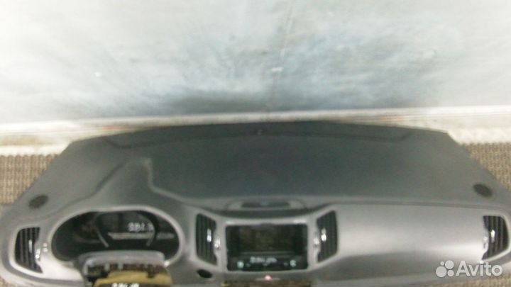 Панель передняя салона (торпедо) Kia Sportage 3