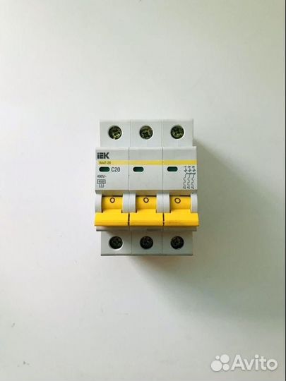 Узо автомат