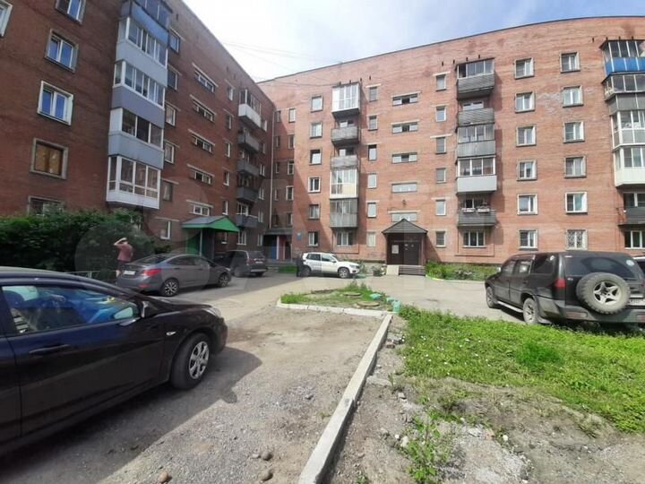 Аукцион: 3-к. квартира, 133,6 м², 4/6 эт.