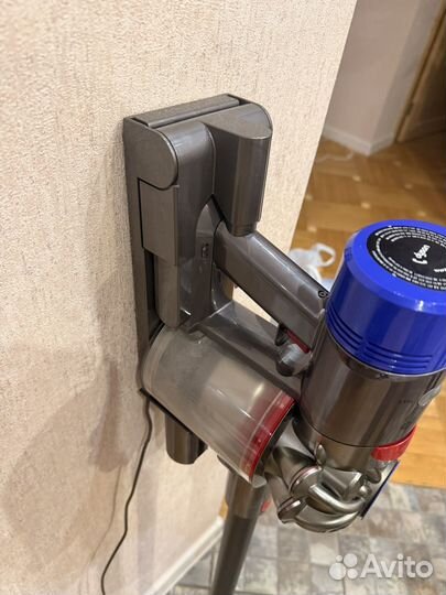 Пылесос dyson v8 бу