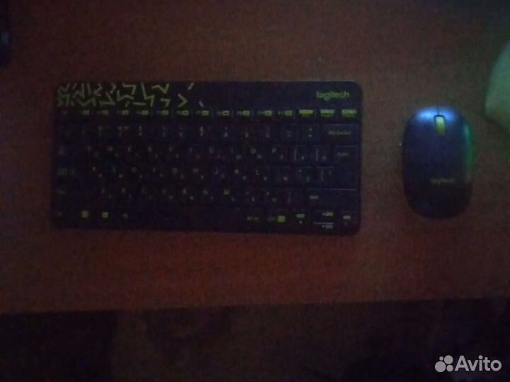 Беспроводная клавиатура и мышь logitech