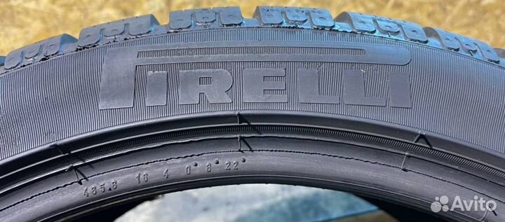 Pirelli Winter Sottozero 270 Serie II 275/35 R19