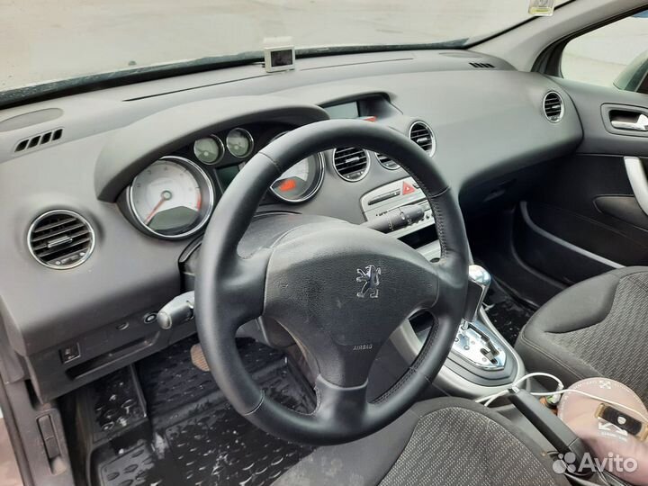 Peugeot 308 1.6 AT, 2008, 205 300 км